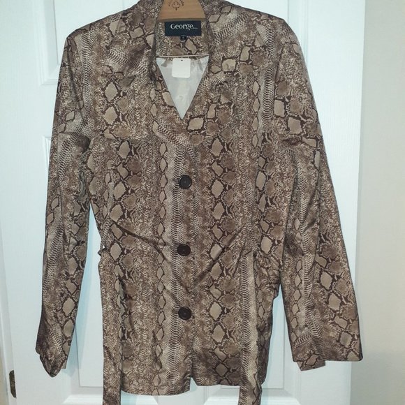 raincoat - Picture 3 of 3